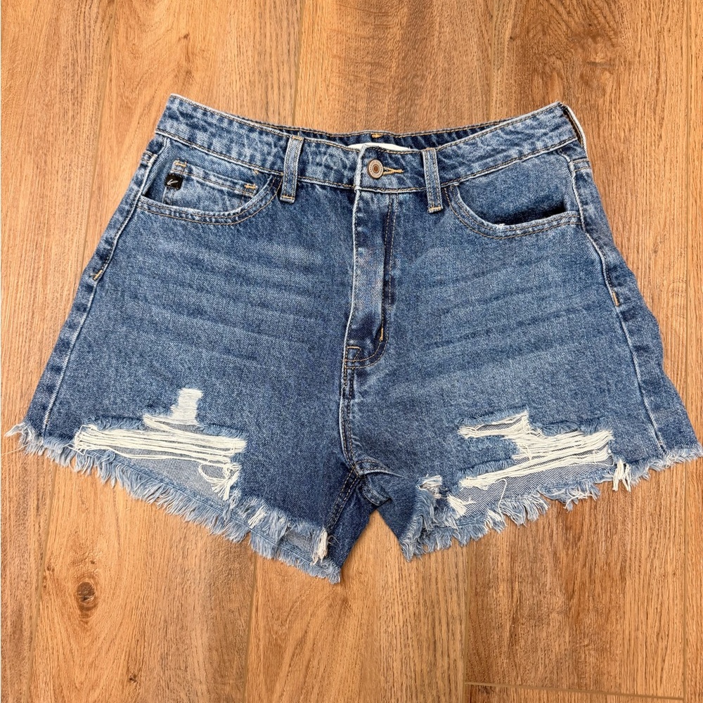 KanCan High Rise Distressed Mom Jean Shorts W9/28 Frayed Hem Blue Denim Summer